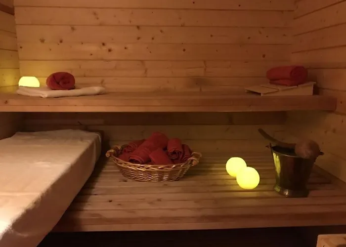 The Karl Anton Huette